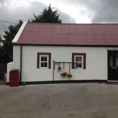 'Uncle Owenie'S Cottage' Crossmaglen ภายนอก รูปภาพ